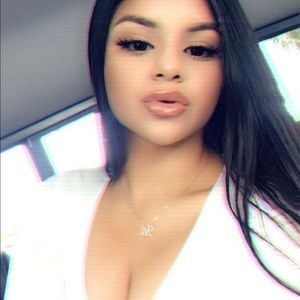 Meet your Posher, Melanie